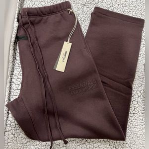 Fear Of God Relaxed sweatpants “Plum”